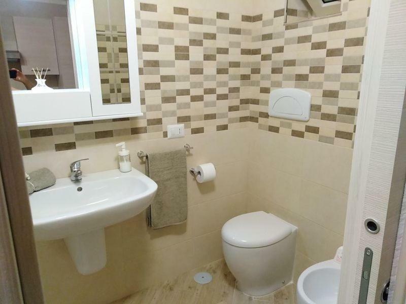Suite Bb Trani Ngoại thất bức ảnh
